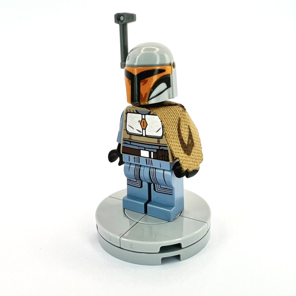 Mandalorian shoulder cape Mudhorn