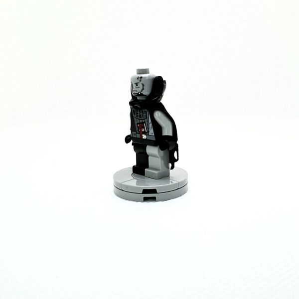 Damaged cape - Image 3