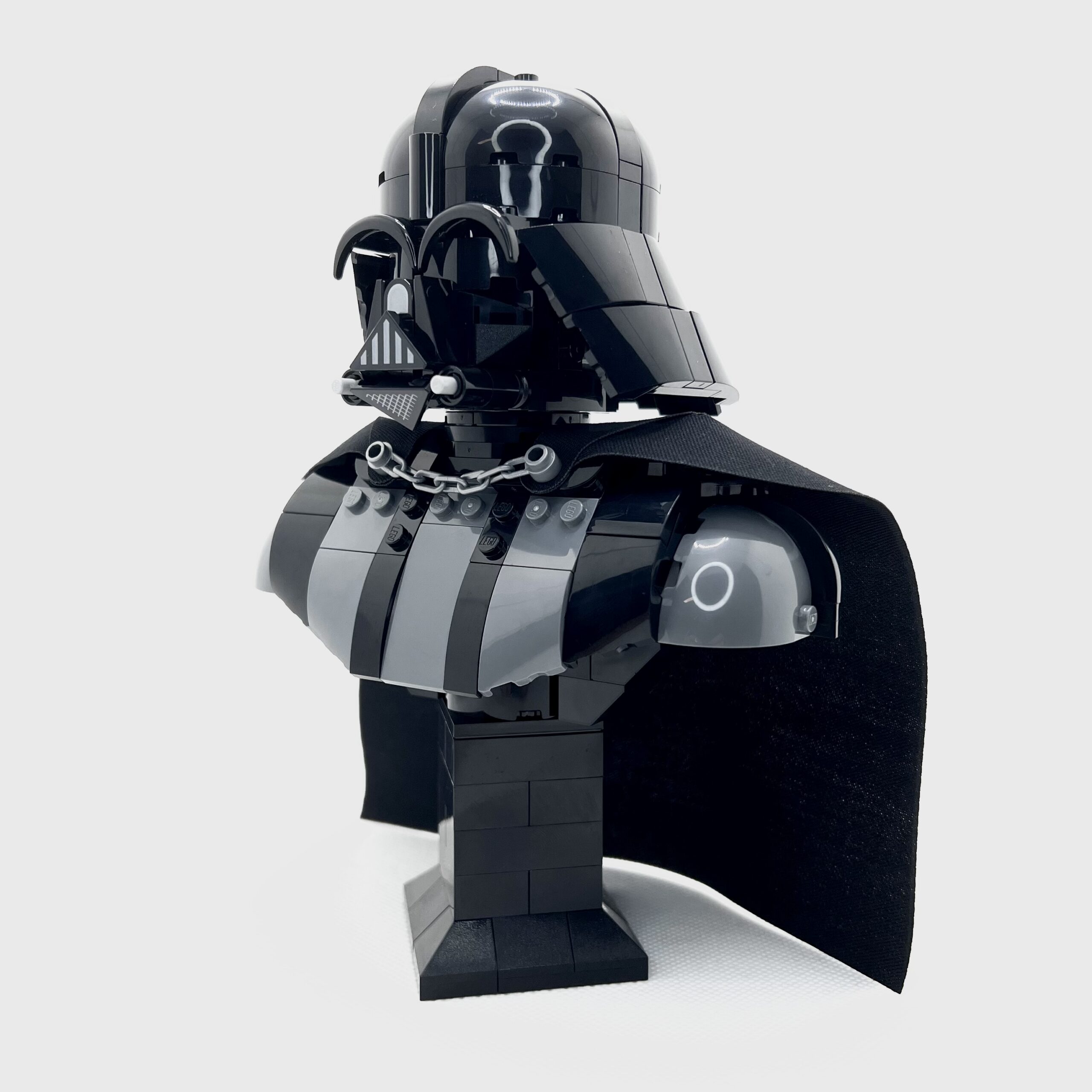 Dark Lord Bust Cape - Image 2
